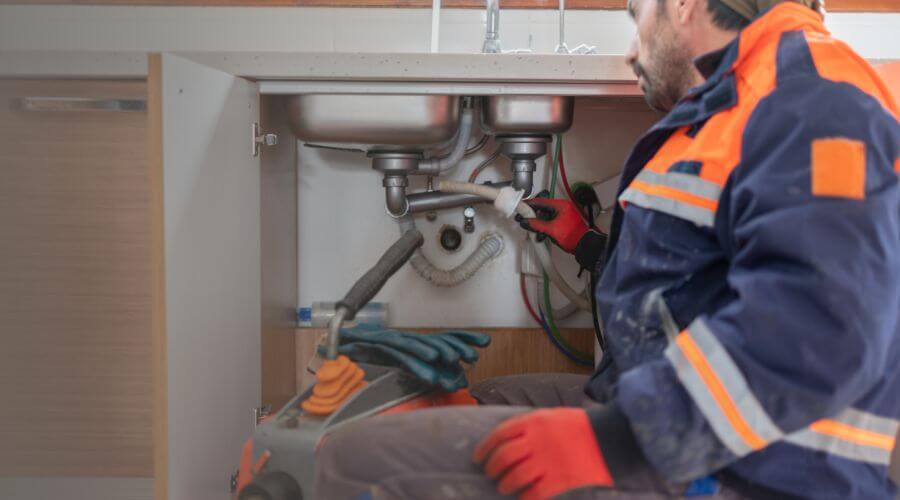 Professional slab leak plumber services in Raymond, KS